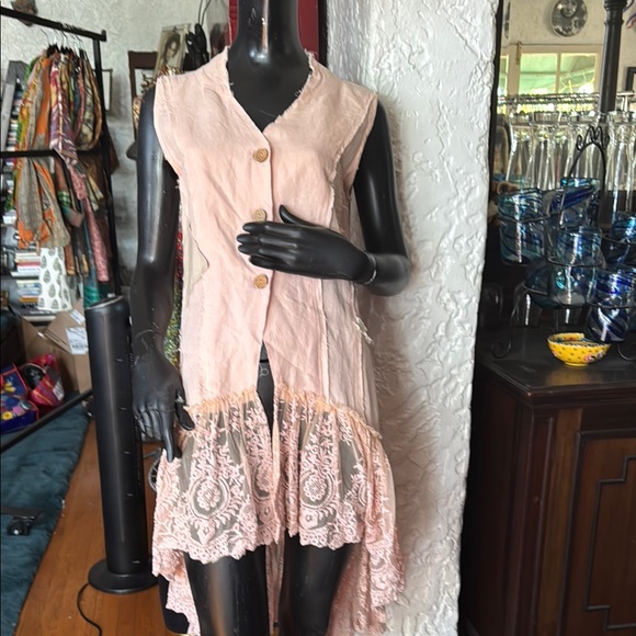 Elegant Pink Lace Trim Dress - Picture 1 of 8